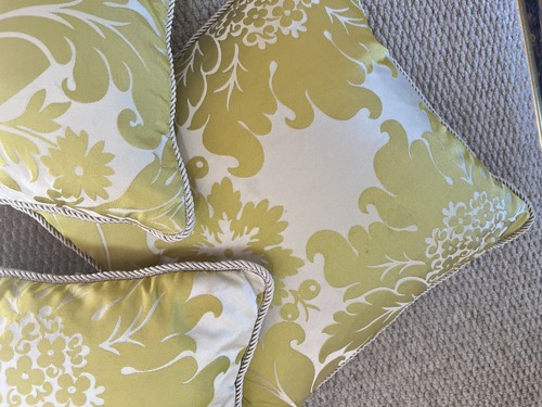 Laura ashley square - 3, x