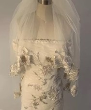 Double Layer Fingetip Veil