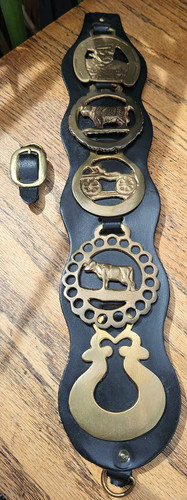 Vintage horse brasses on - vintage, 5