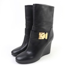 LOUIS VUITTON Booties Buckle