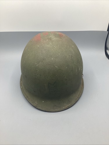 Vietnam war helmet with - m1,