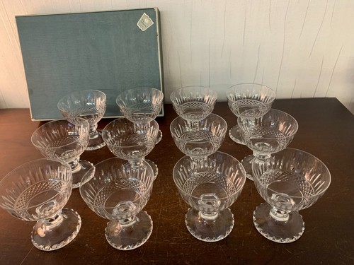 Champagne glasses model - 12,