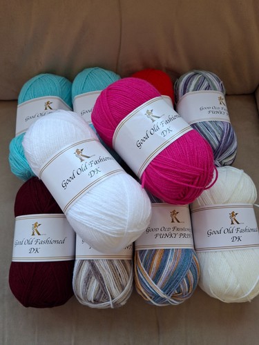 Job lot bundle knitting - lot,
