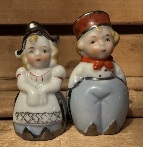 Kitsch vintage aged china - china, salt