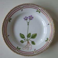 ROYAL COPENHAGEN FLORA DANICA Cake Plate #3551 Ø 17 cm DESSERT PLATE 6.50" 1.W