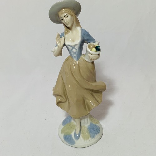 Vintage porcelain figurine - porcelain,