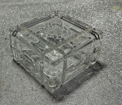 Royal crystal rock trinket - crystal,