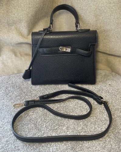 Twist lock leather handbag - leather,