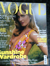 Vogue  - June 2004 - Excellent condition -  Ideal for Gift Quality