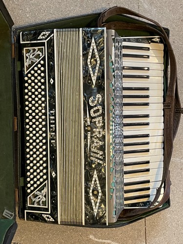 Soprani accordion black - , pearl