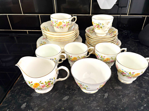 Colclough hedgerow bone china - colclough,
