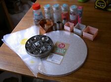 MISC LOT BUNDLE BAKING CAKE DECORATING LOT CUTTERS ICING PIPING TIPS