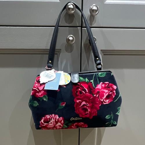 Cath kidston navy floral - kidston,