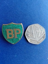 BP VINTAGE OIL / PETROL BUTTON