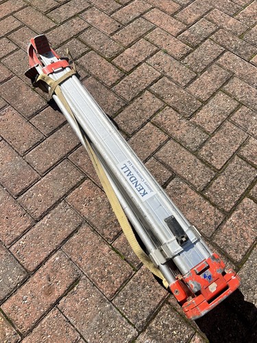 Surveyors aluminium tripod - aluminium,
