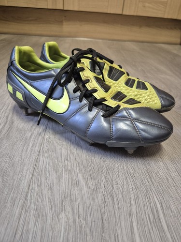 Nike total studded football - total,