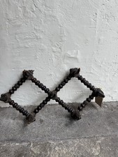 Coat hook, antique expanding bob in terms coat hook with horn hooks, rare