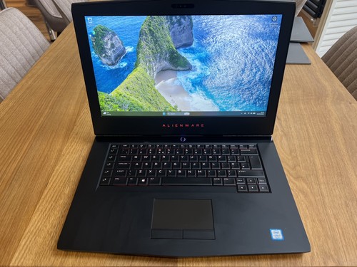 Alienware laptop 6 - 15, r3