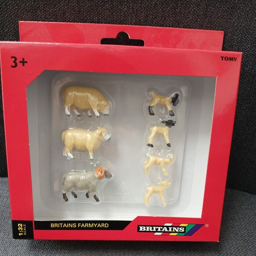Britains farmyard scale - farmyard, 1:32