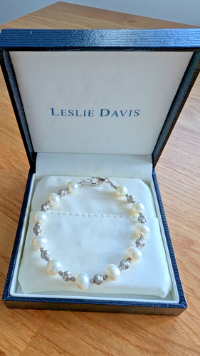 Leslie davis pearl - leslie,