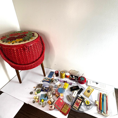 Vtg singer sewing basket stool - singer,