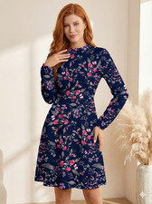 Women’s Floral Round Neck