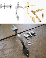 Rustic brass suffolk latch