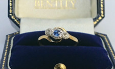 Diamond & Sapphire Antique Ring - Trilogy 18ct Gold & Platinum Ring - Size M 1/2