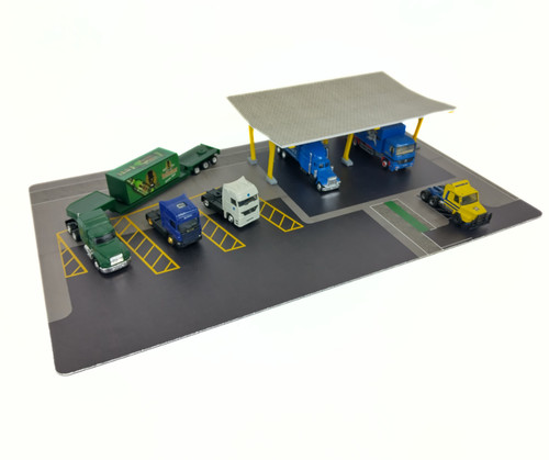 Scale model truck stop - ho,