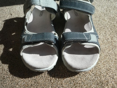 Ladies preowned pavers sandels - ladies,