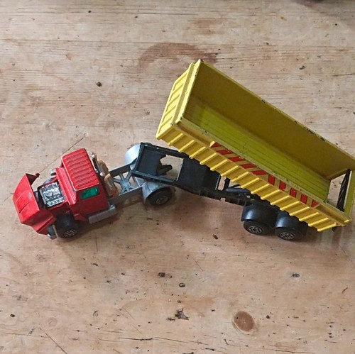 Matchbox superkings ford ltd - matchbox,