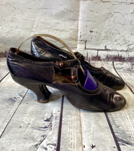Antique shoes 1920s - |,