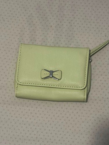 Primark green makeup cosmetic - green, makeup/cosmetic