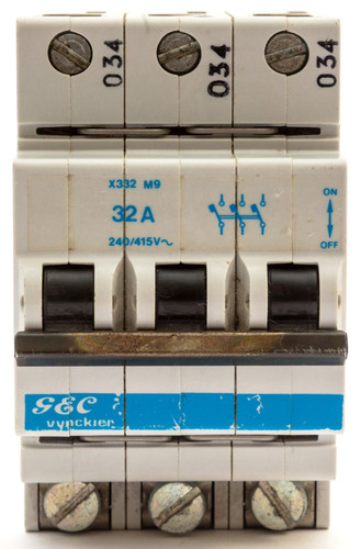 Gec vynckier amp - vynckier, type
