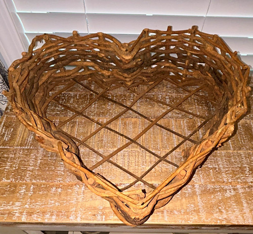 Vtg heart shaped - vtg,
