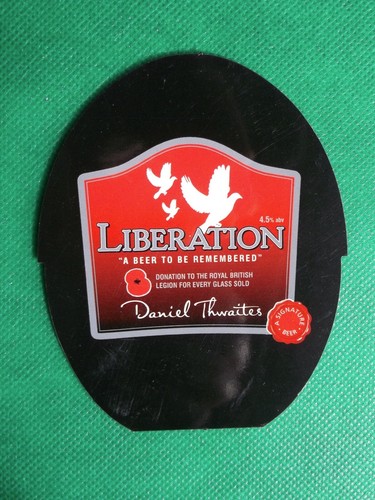 Pump clip insert reversible - clip,