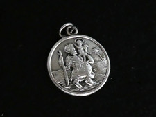 VITNAGE 1970's WJS (Sutton) Sterling Silver St Christopher Pendant - 3.5 grams