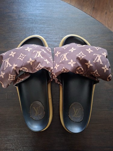 Louis vuiton slides - louis,