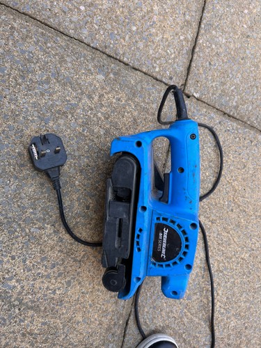 Silverline 240v 730watt belt - silverline,