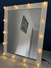 Illuminated Movie Star Mirror