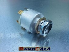 551508 Land Rover 101 Forward