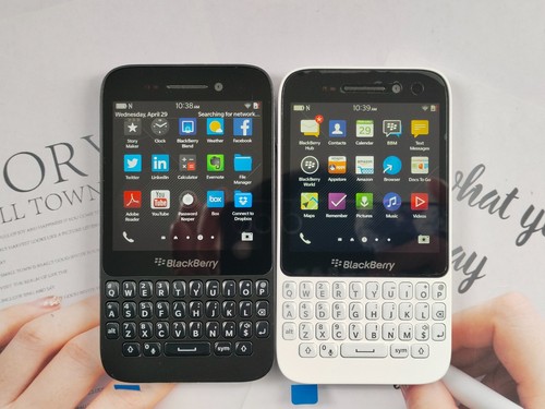 Boxed blackberry 8gb - q5,