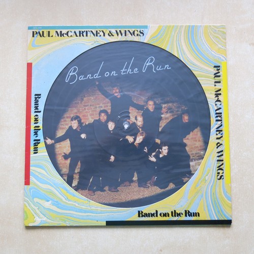 Paul mccartney wings band - paul, on