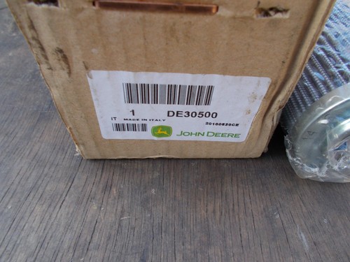 Genuine john deere tractor - deere,