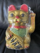 Lucky Cat Waving Cat 18 cm