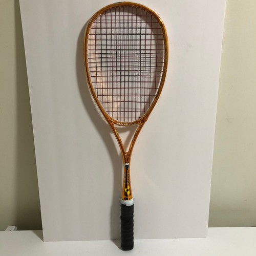 Black knight gold - black,