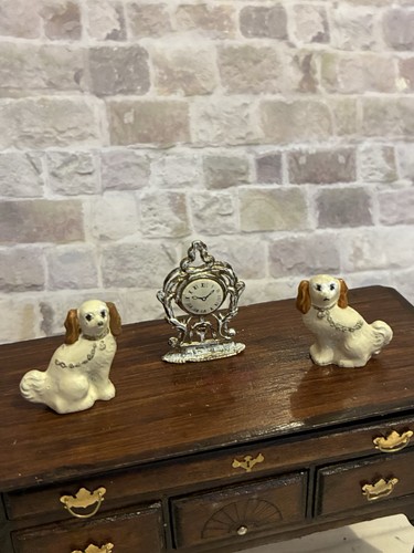 Dolls house scale - house,