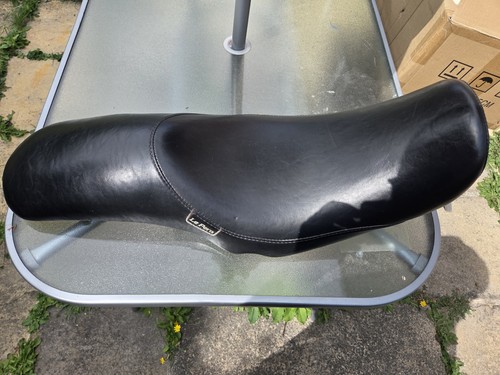Pera silhouette seat for - le,