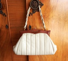 Vintage 50s 60s Pale Grey Soft Quilted Leather Handbag Top Handle Brown Plastic