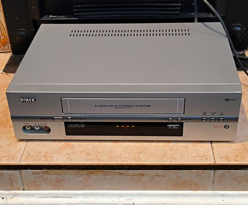 Black diamond vhs vcr - black,
